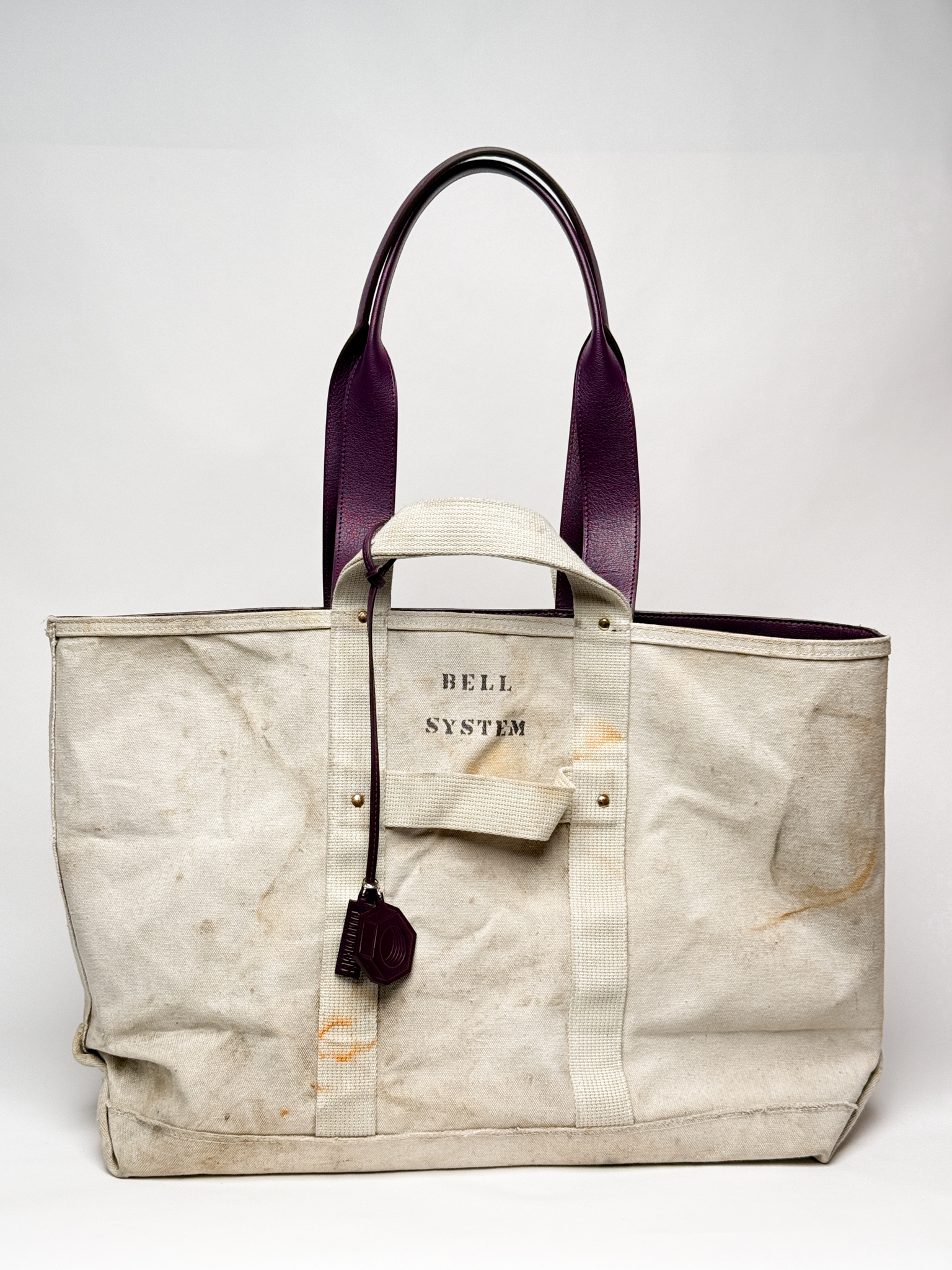 Bell Bag Cassis